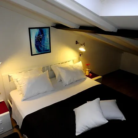 Delight Loft